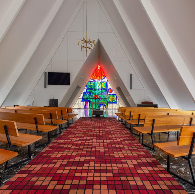 Crematorium Moscowa, Johannes Penseelzaal, Estia Uitvaarten